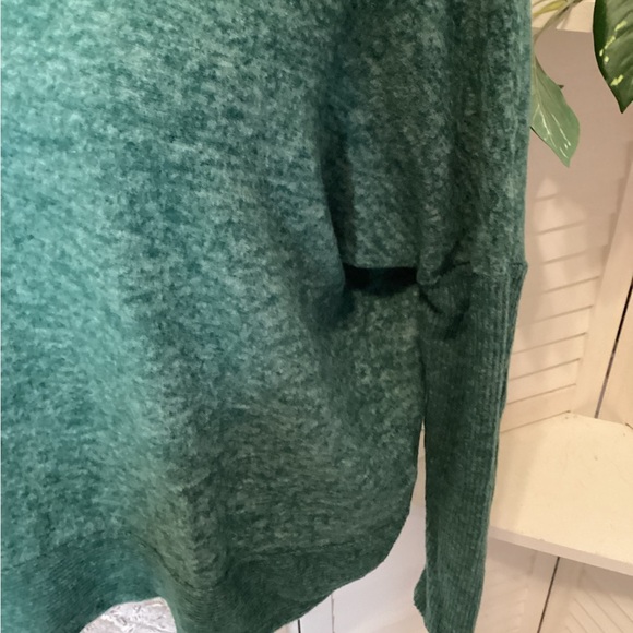 Zenana Green Knit Sweater Small 1288 - Picture 6 of 7